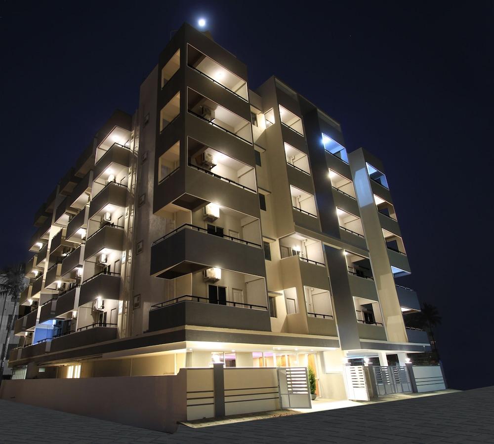 Arra Grande Suites - Nearest Airport Hotels Bangalore Devanahalli Ngoại thất bức ảnh